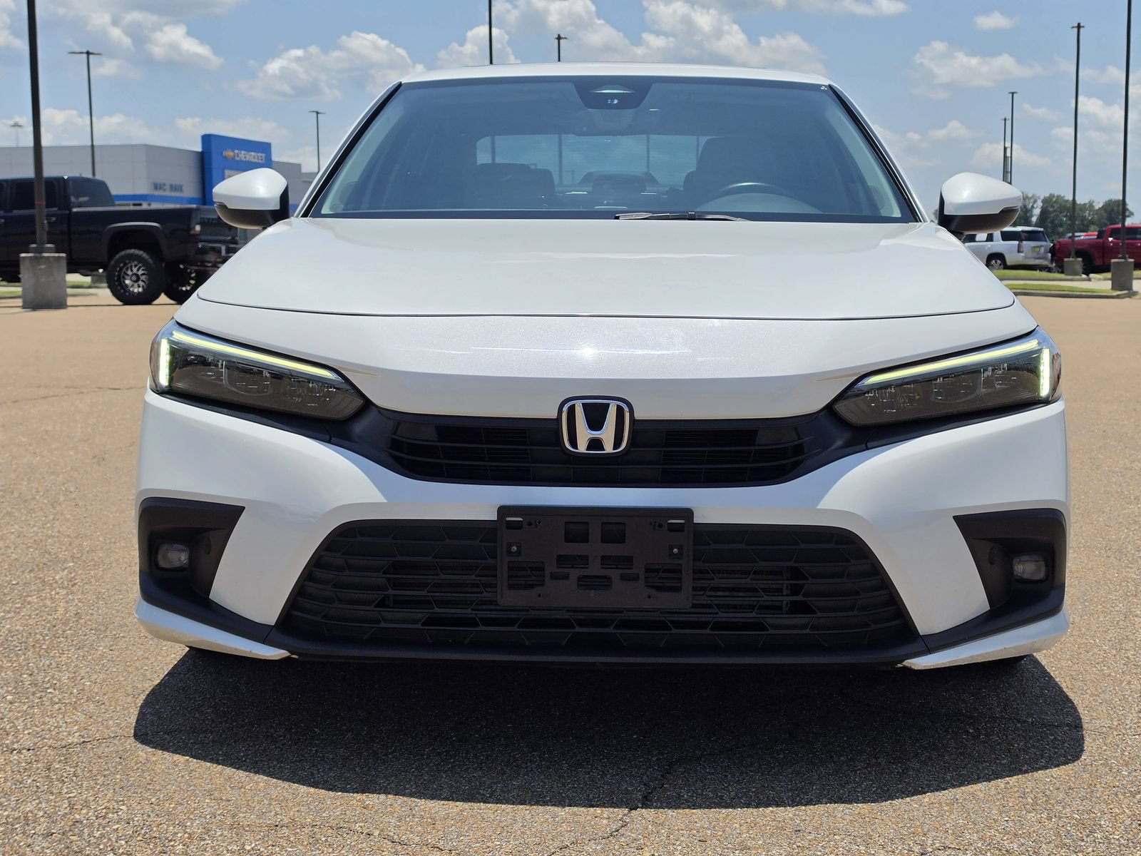 Used 2023 Honda Civic Touring image 2