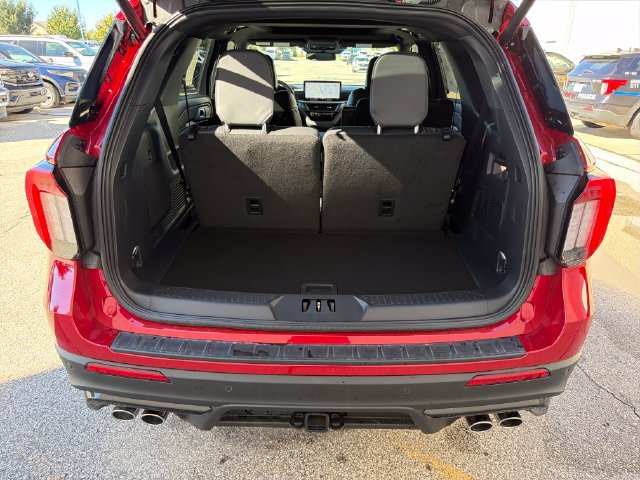 New 2026 Ford Explorer ST w/ Sun And Sound Package AWD/4WD image 8