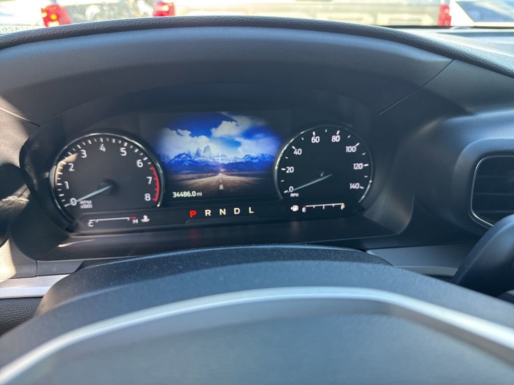 Certified 2022 Ford Explorer XLT w/ Equipment Group 202A image 11