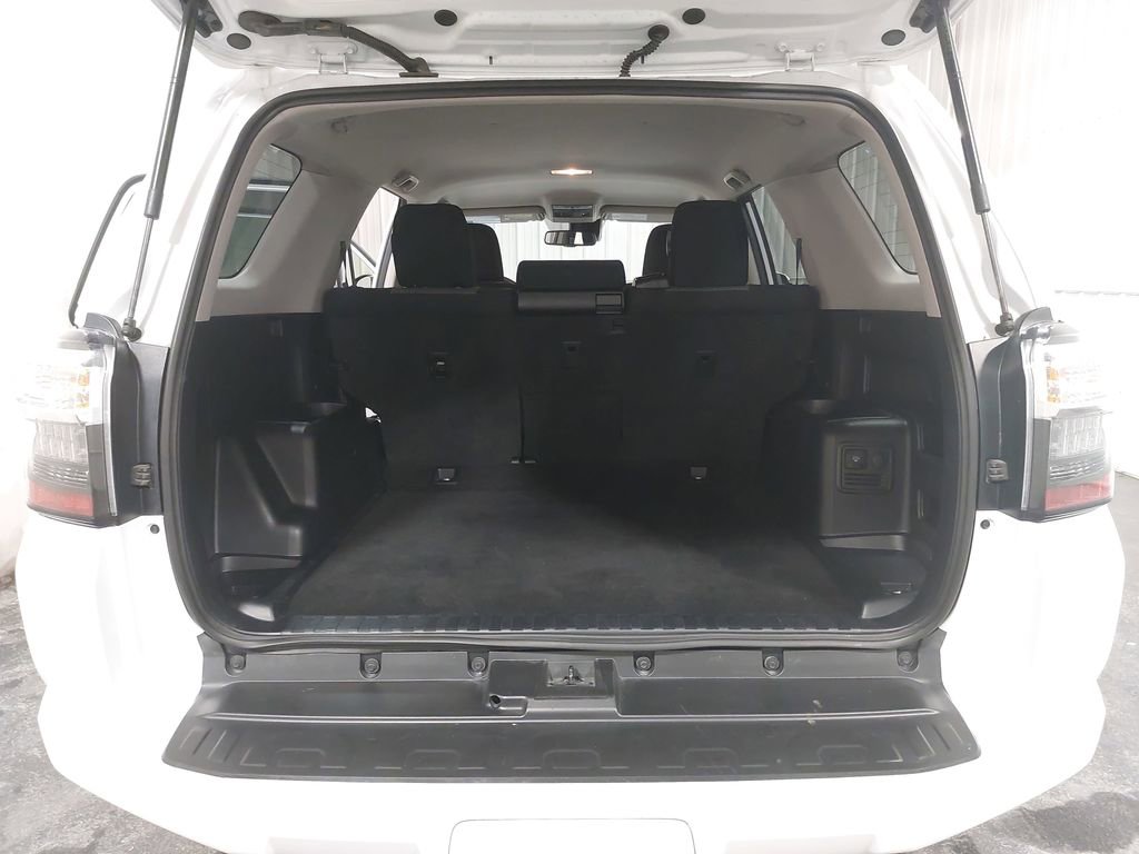 Used 2024 Toyota 4Runner SR5 image 12