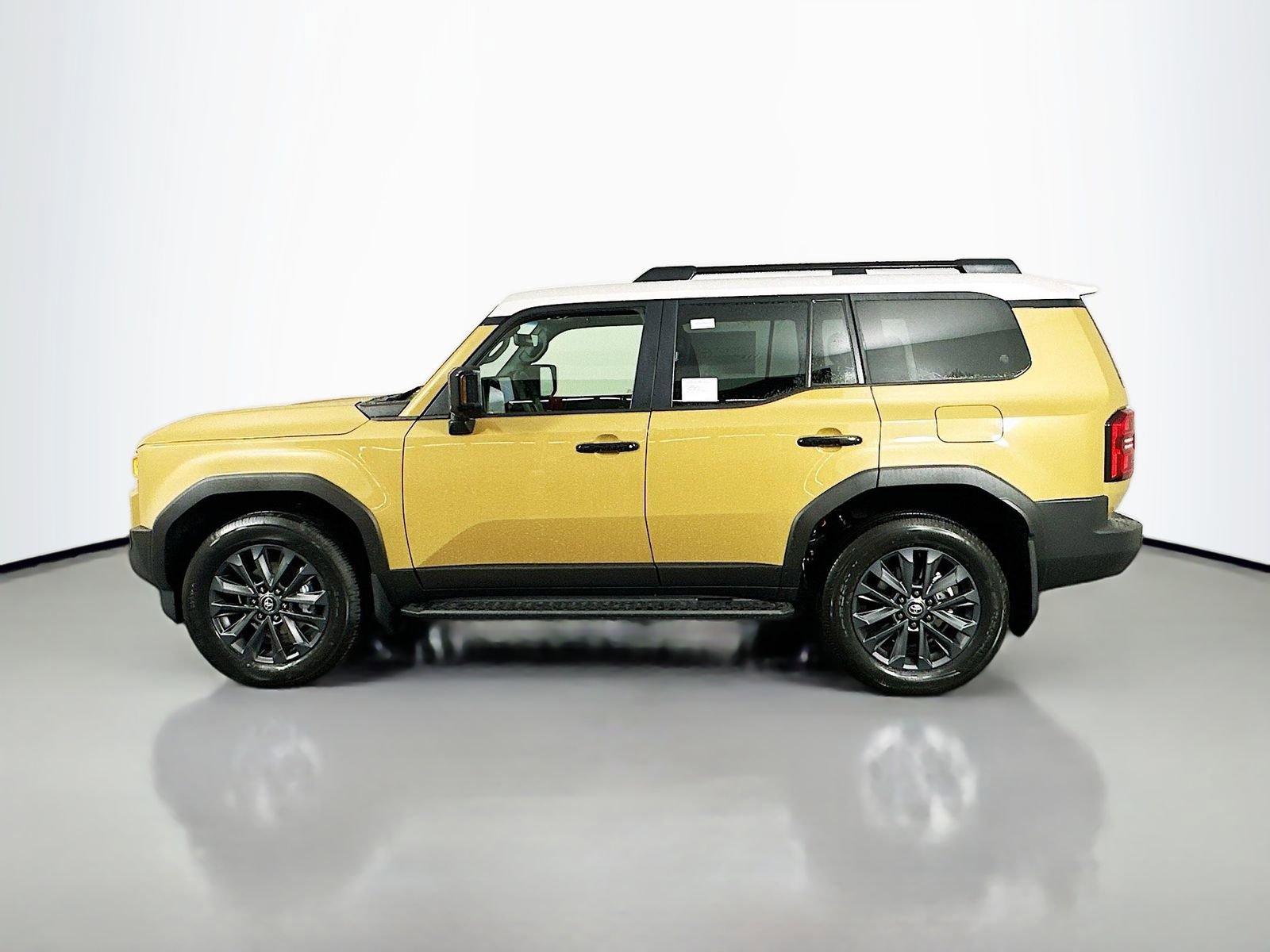 New 2026 Toyota Land Cruiser image 4