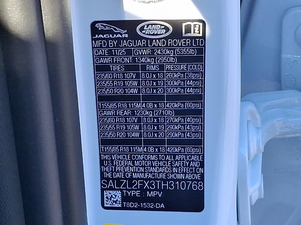 New 2026 Land Rover Range Rover Evoque Dynamic SE image 16