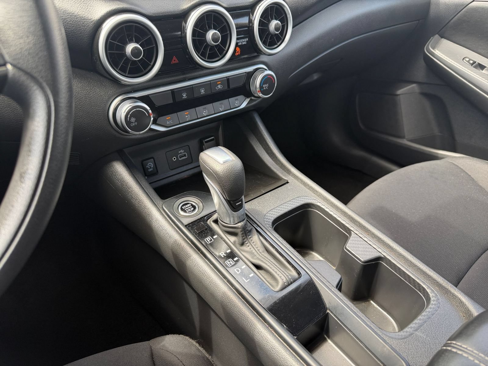 Used 2025 Nissan Sentra S FWD image 38