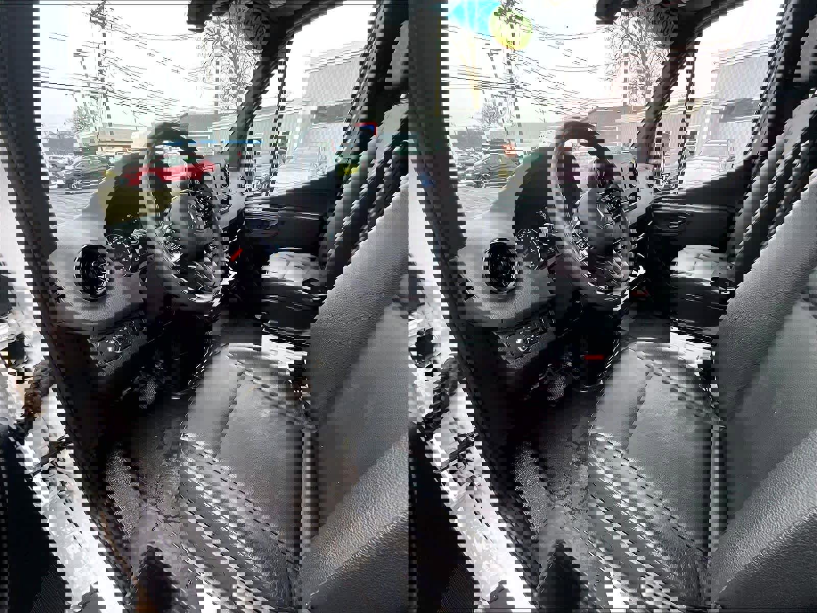 Used 2024 Mercedes-Benz Sprinter 2500 image 20