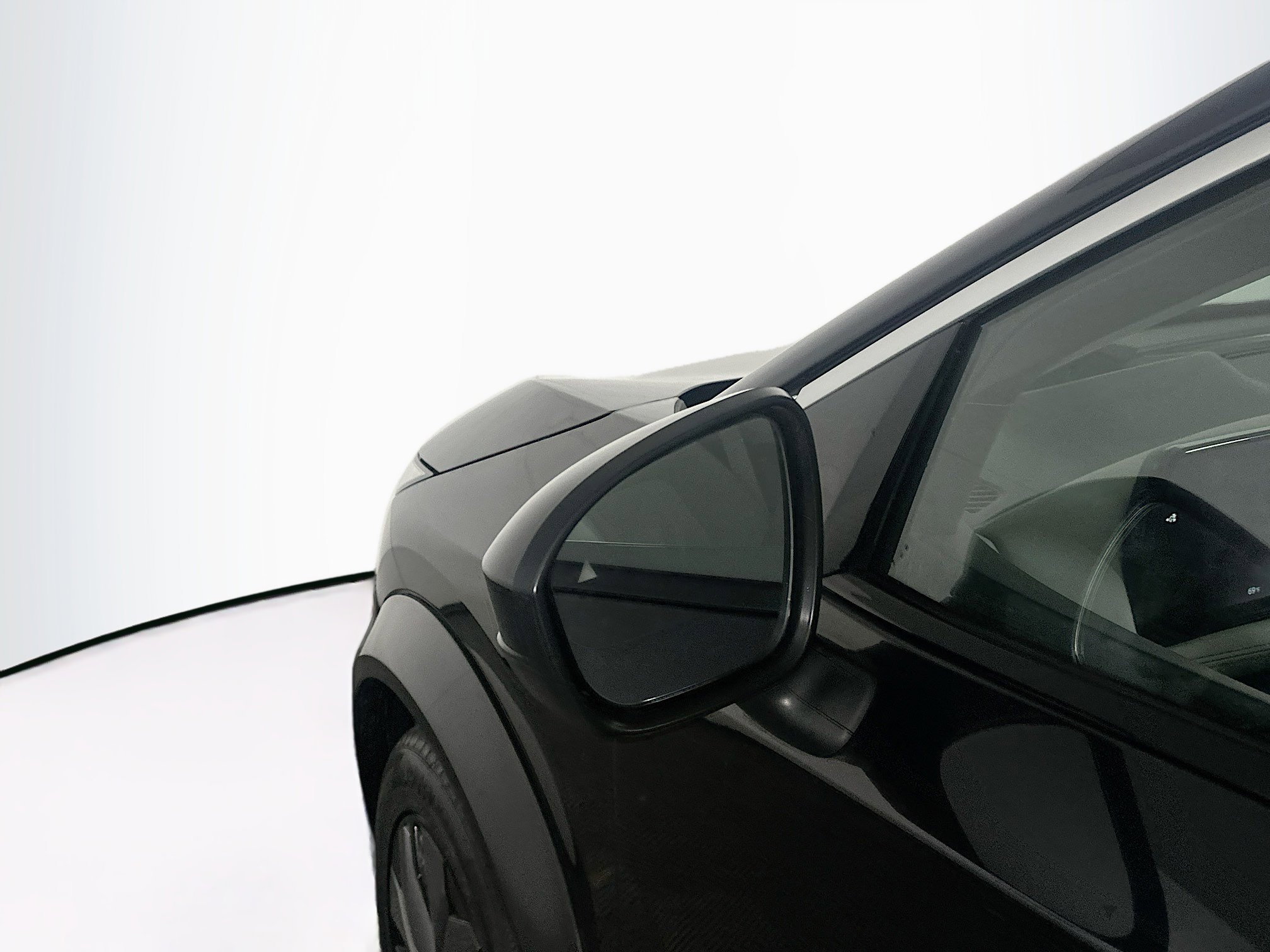 Used 2024 Nissan Ariya FWD image 16