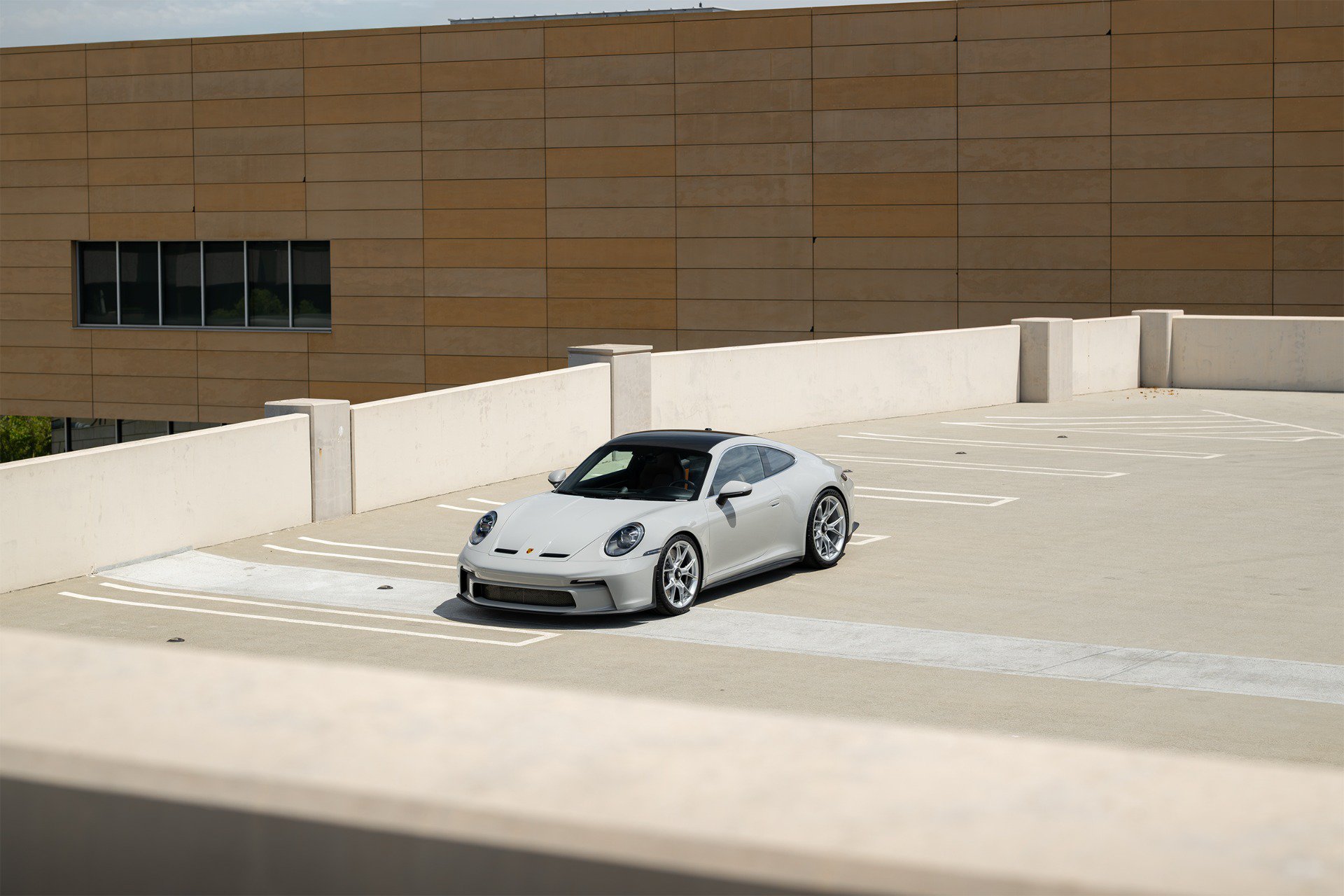 Used 2022 Porsche 911 GT3 RWD image 19