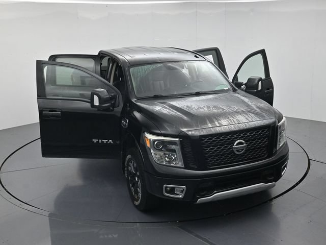Used 2017 Nissan Titan PRO-4X w/ Pro-4x Convenience Package AWD/4WD image 47
