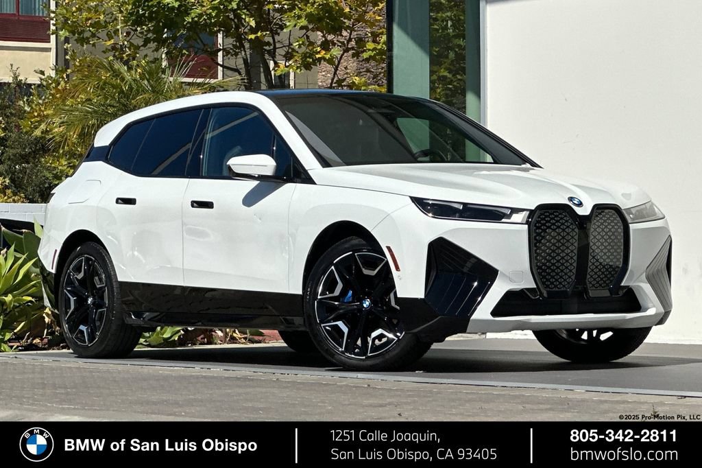 Used 2024 BMW iX xDrive50 w/ Sport Package AWD/4WD image 1