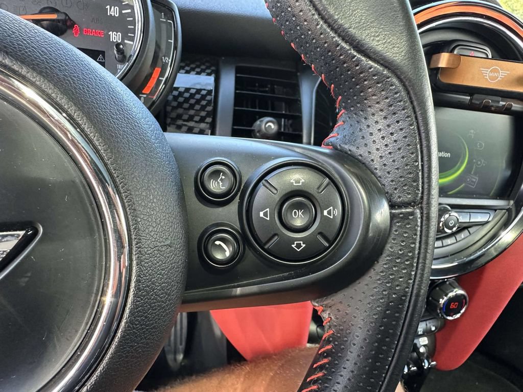Used 2018 MINI Cooper S FWD image 33