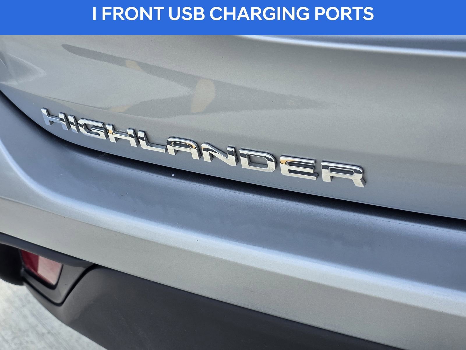 Used 2023 Toyota Highlander L image 11