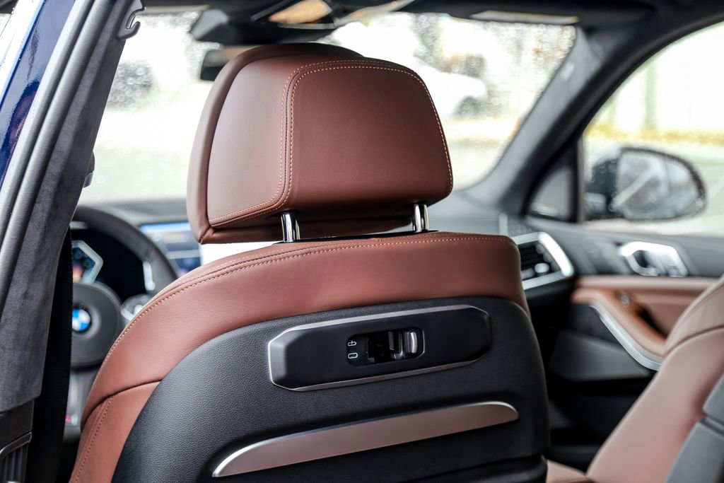 New 2026 BMW X7 xDrive40i w/ Executive Package image 22