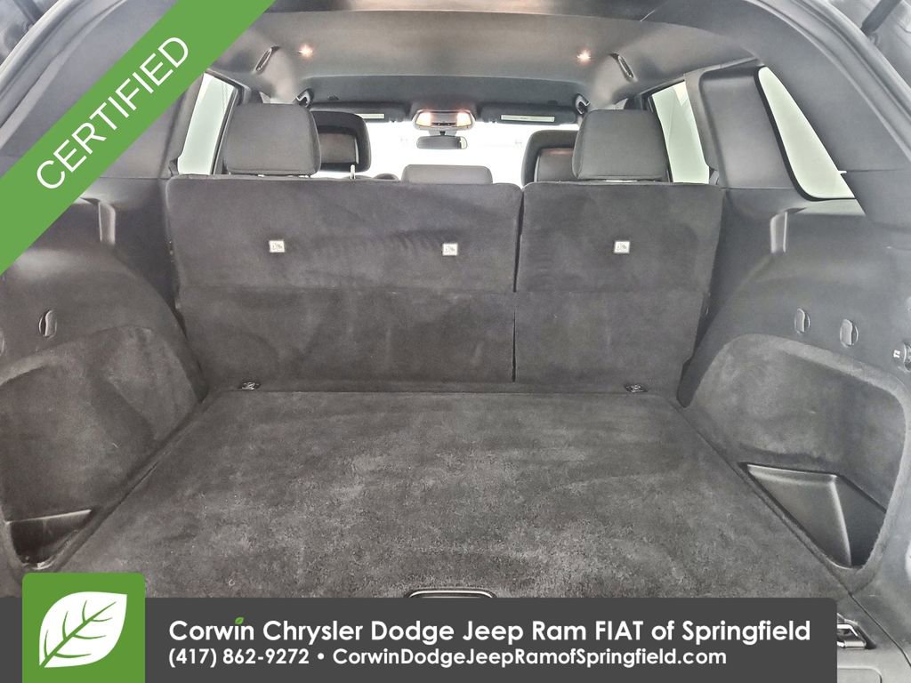 Certified 2018 Jeep Grand Cherokee Laredo image 29