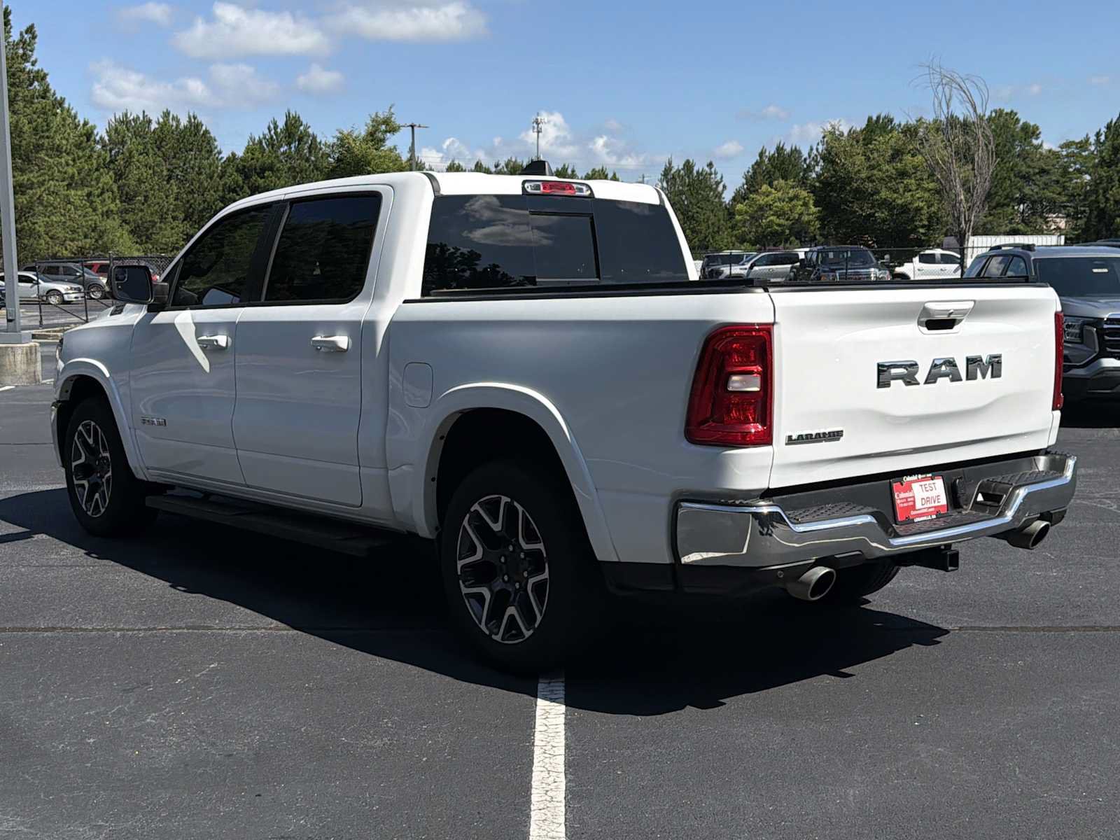 Used 2025 RAM 1500 Laramie RWD image 26