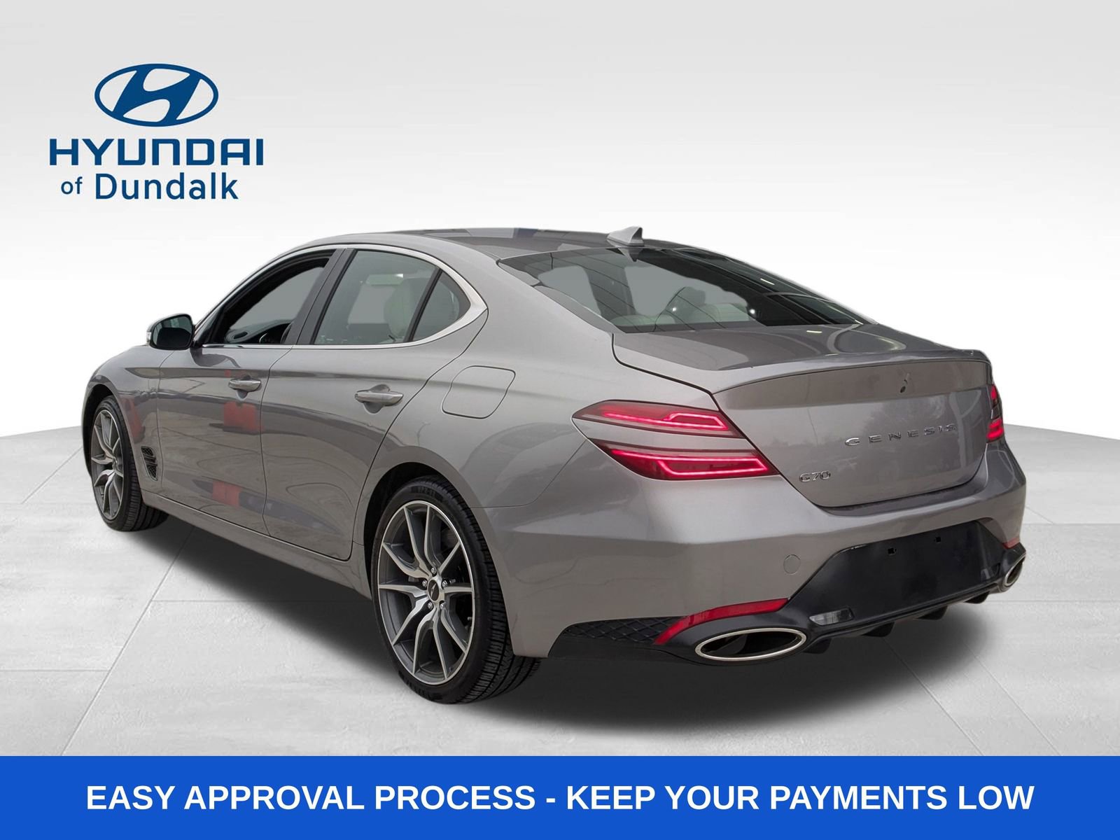 Used 2024 Genesis G70 2.5T image 11