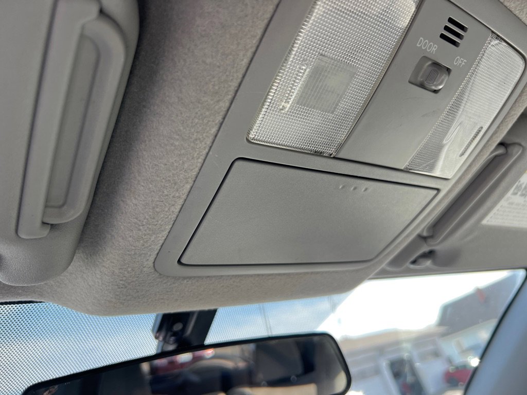 Used 2012 Toyota RAV4 4WD w/ Value Pkg image 34