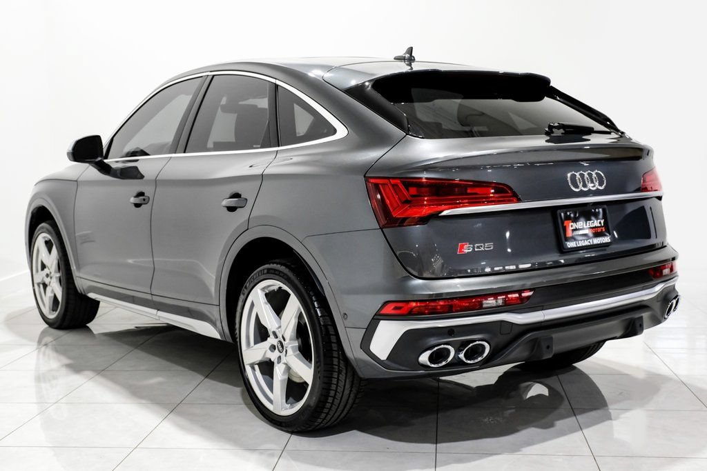 Used 2022 Audi SQ5 Prestige AWD/4WD image 11