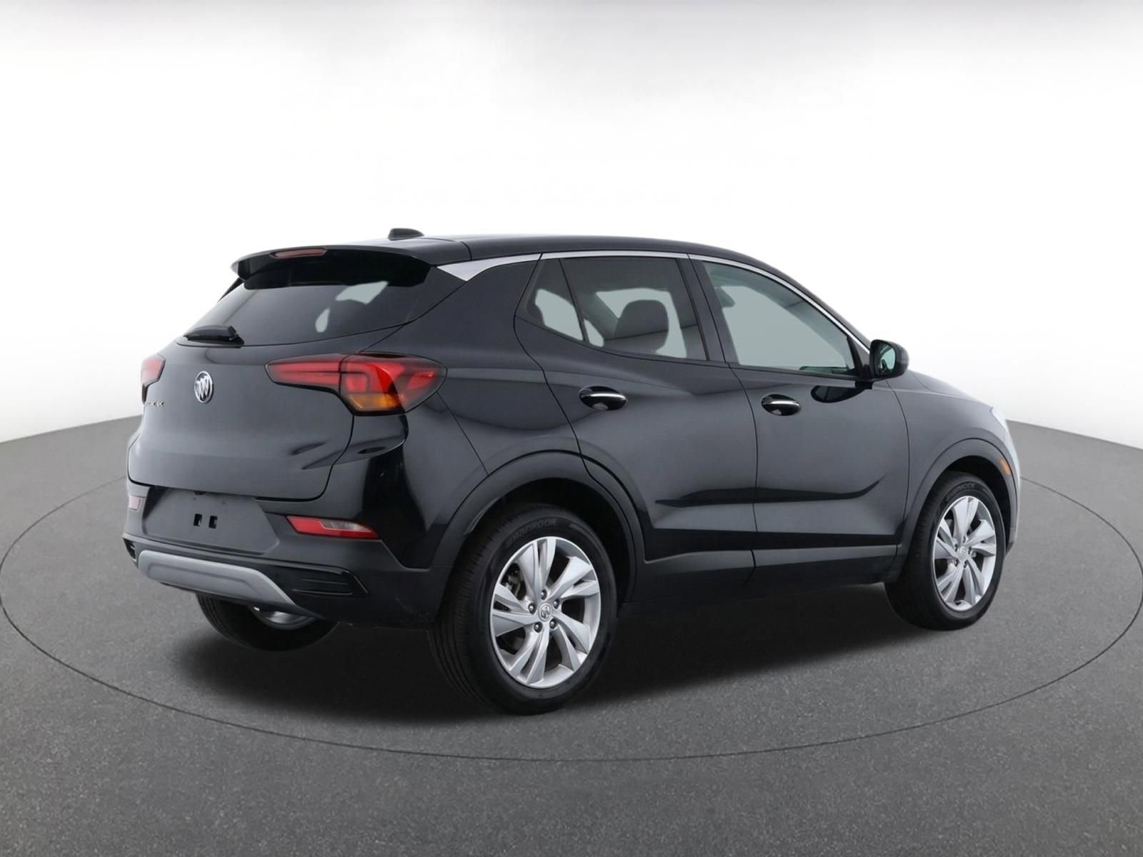 Used 2025 Buick Encore GX Preferred AWD/4WD image 9