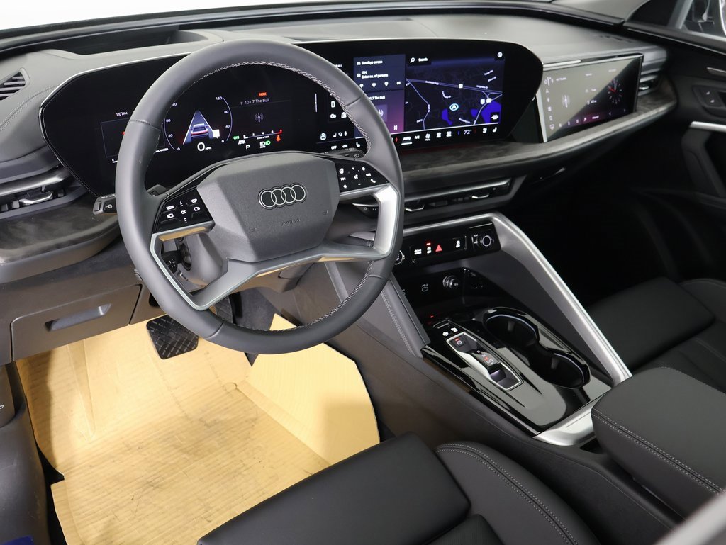 New 2025 Audi Q5 Prestige image 2