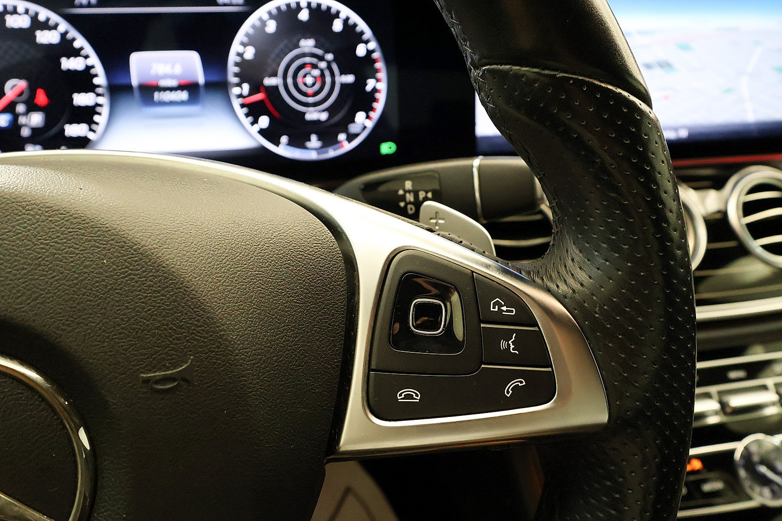 Used 2018 Mercedes-Benz E 43 AMG 4MATIC Sedan image 34