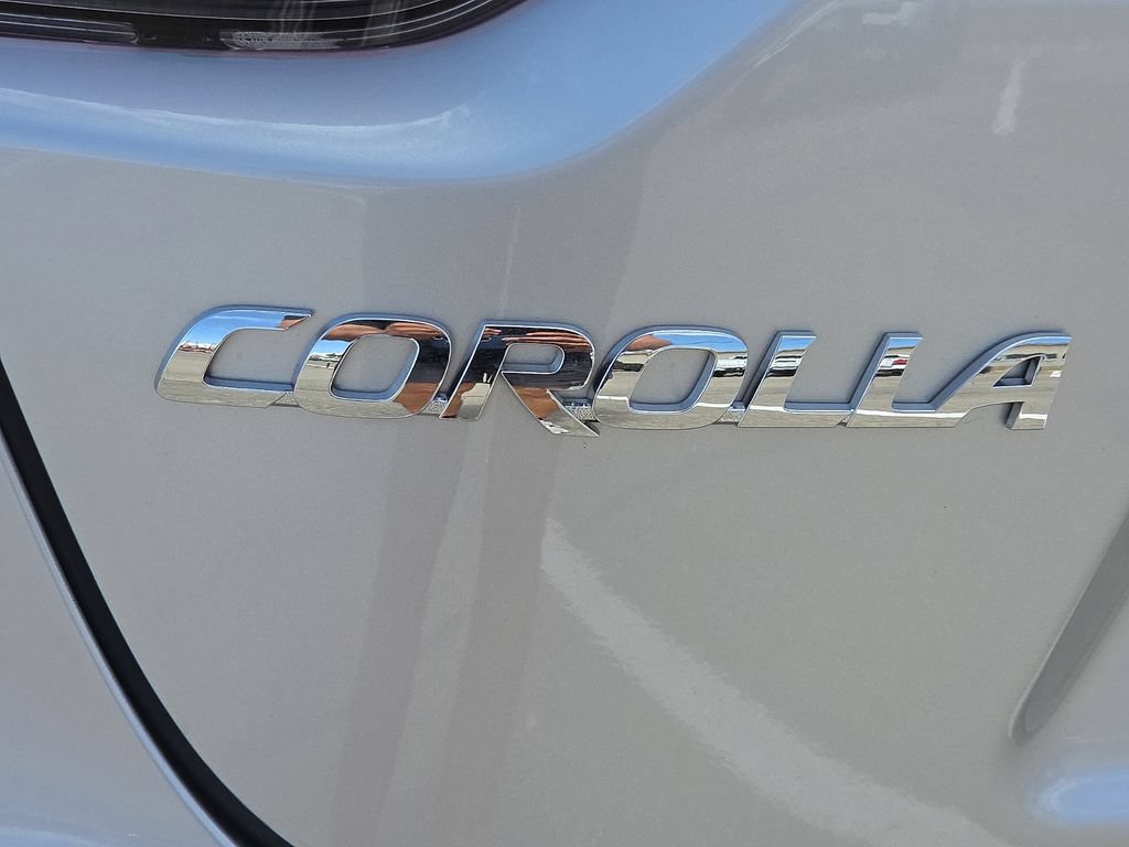 New 2026 Toyota Corolla LE FWD image 11