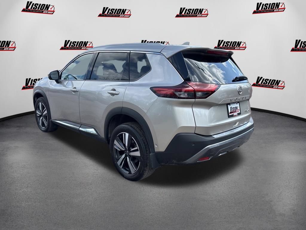 Used 2023 Nissan Rogue SL w/ SL Premium Package AWD/4WD image 3