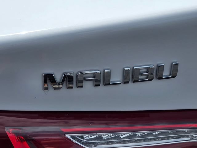 Used 2022 Chevrolet Malibu LT FWD image 16