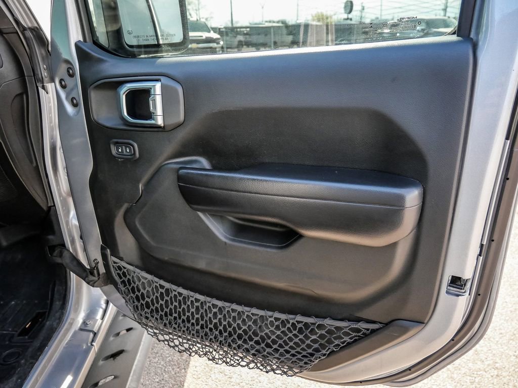 Used 2019 Jeep Wrangler Unlimited Sport S AWD/4WD image 18