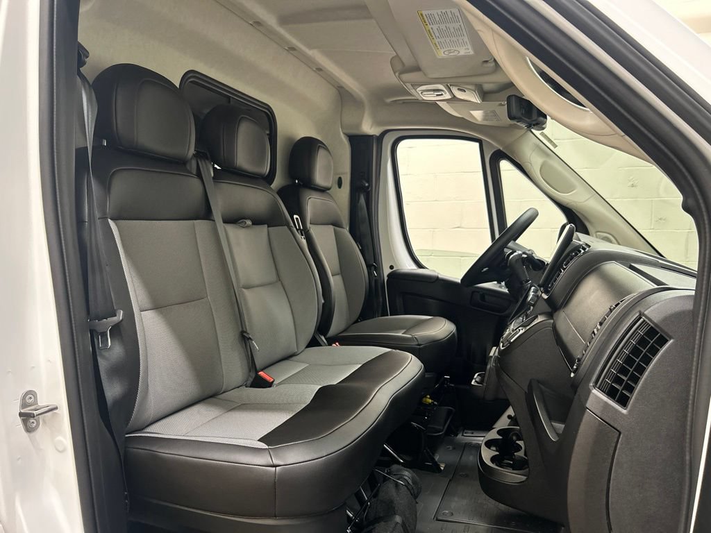 Used 2026 RAM ProMaster 1500 w/ Premium Convenience Group FWD image 8