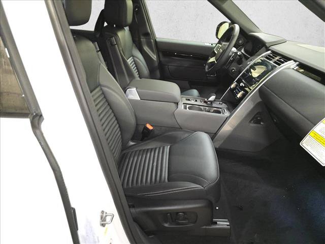 New 2026 Land Rover Discovery S AWD/4WD image 10