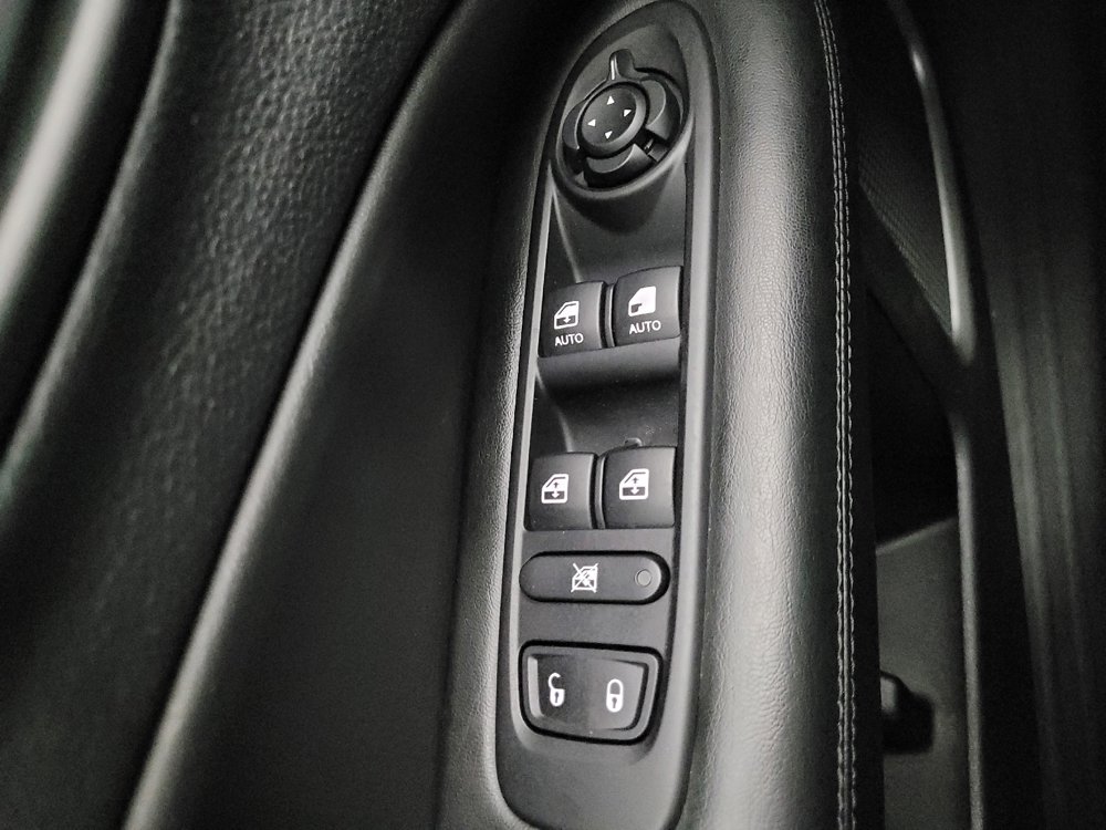 Used 2020 Jeep Compass Latitude image 27