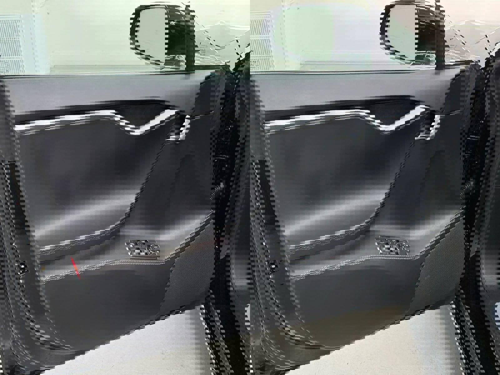 Used 2019 Tesla Model S Long Range image 26