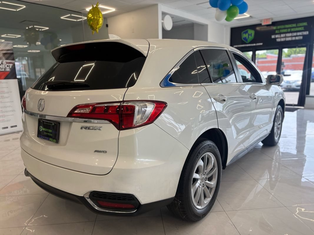 Used 2017 Acura RDX w/ Technology Package AWD/4WD image 12