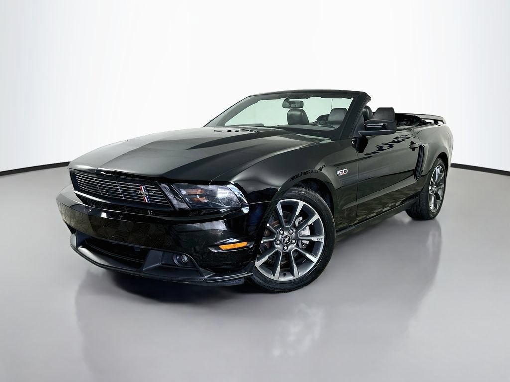 Used 2011 Ford Mustang GT Premium w/ Electronics Pkg RWD image 3