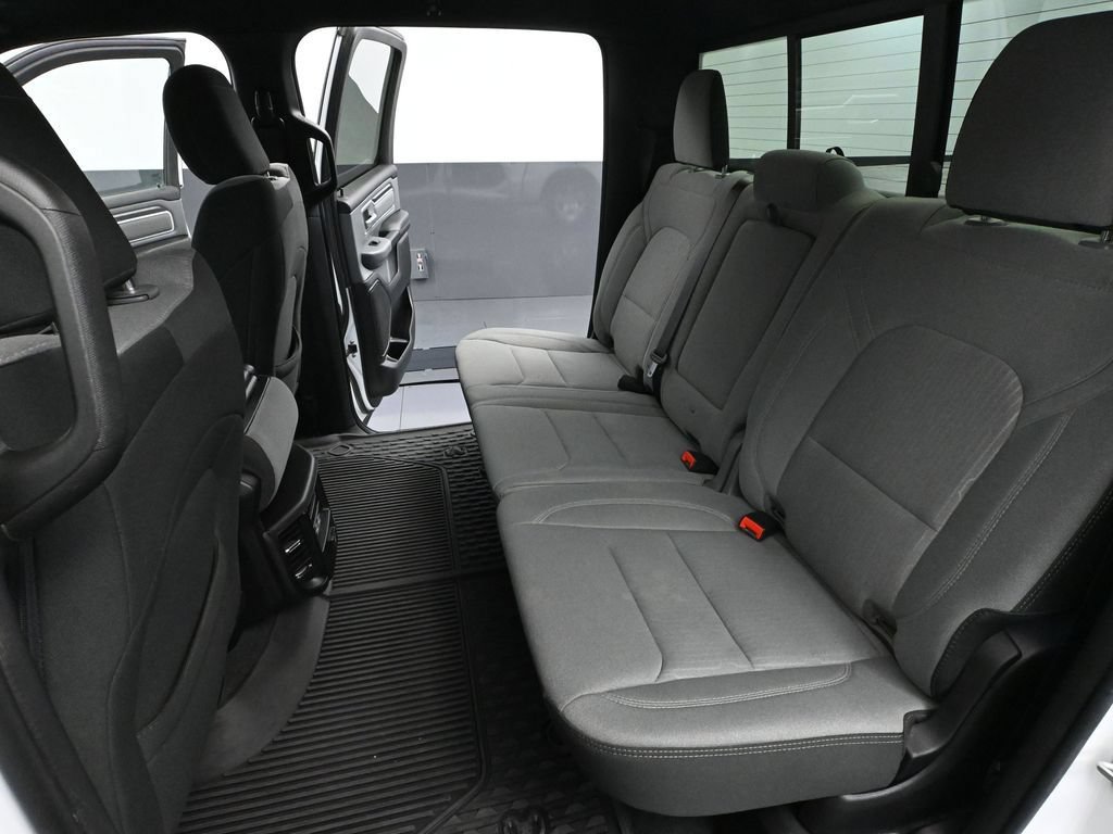 Used 2022 RAM 1500 Big Horn AWD/4WD image 41