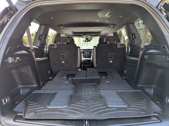 Certified 2024 Jeep Grand Cherokee L Laredo AWD/4WD image 7