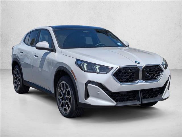 New 2026 BMW X2 xDrive28i w/ Technology Package AWD/4WD image 3