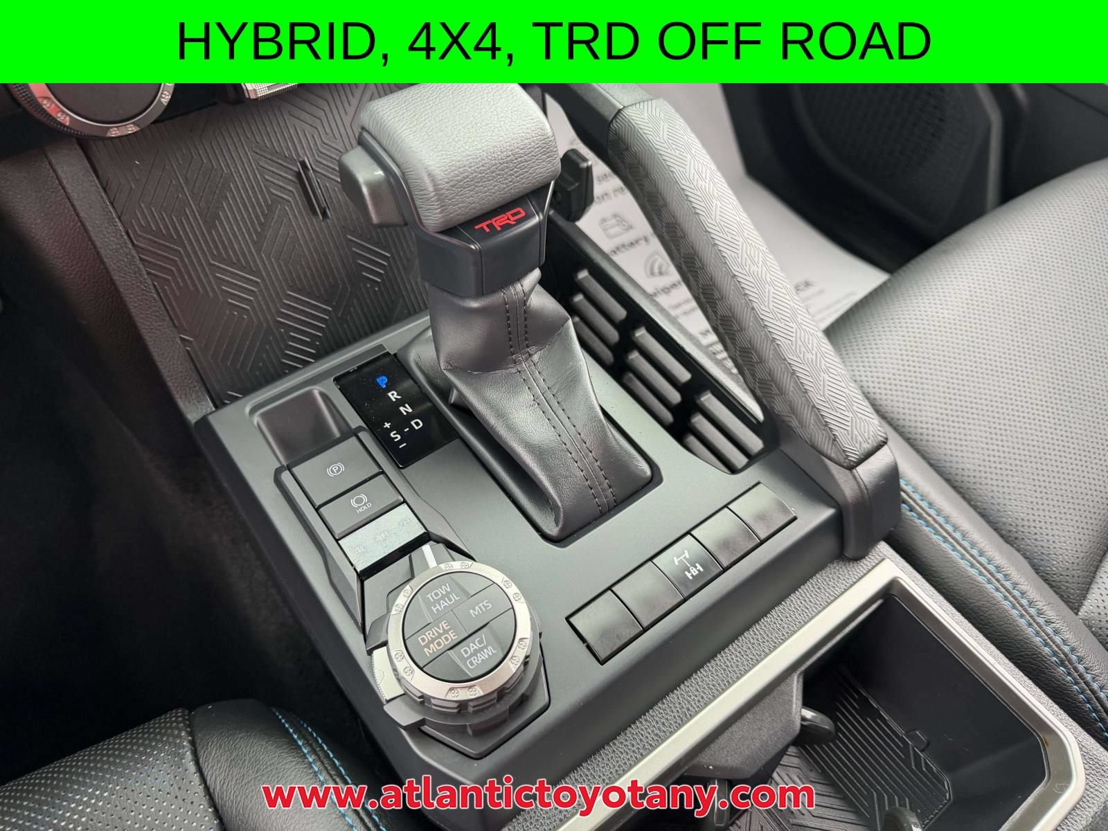 Used 2025 Toyota Tacoma TRD Off-Road AWD/4WD image 23