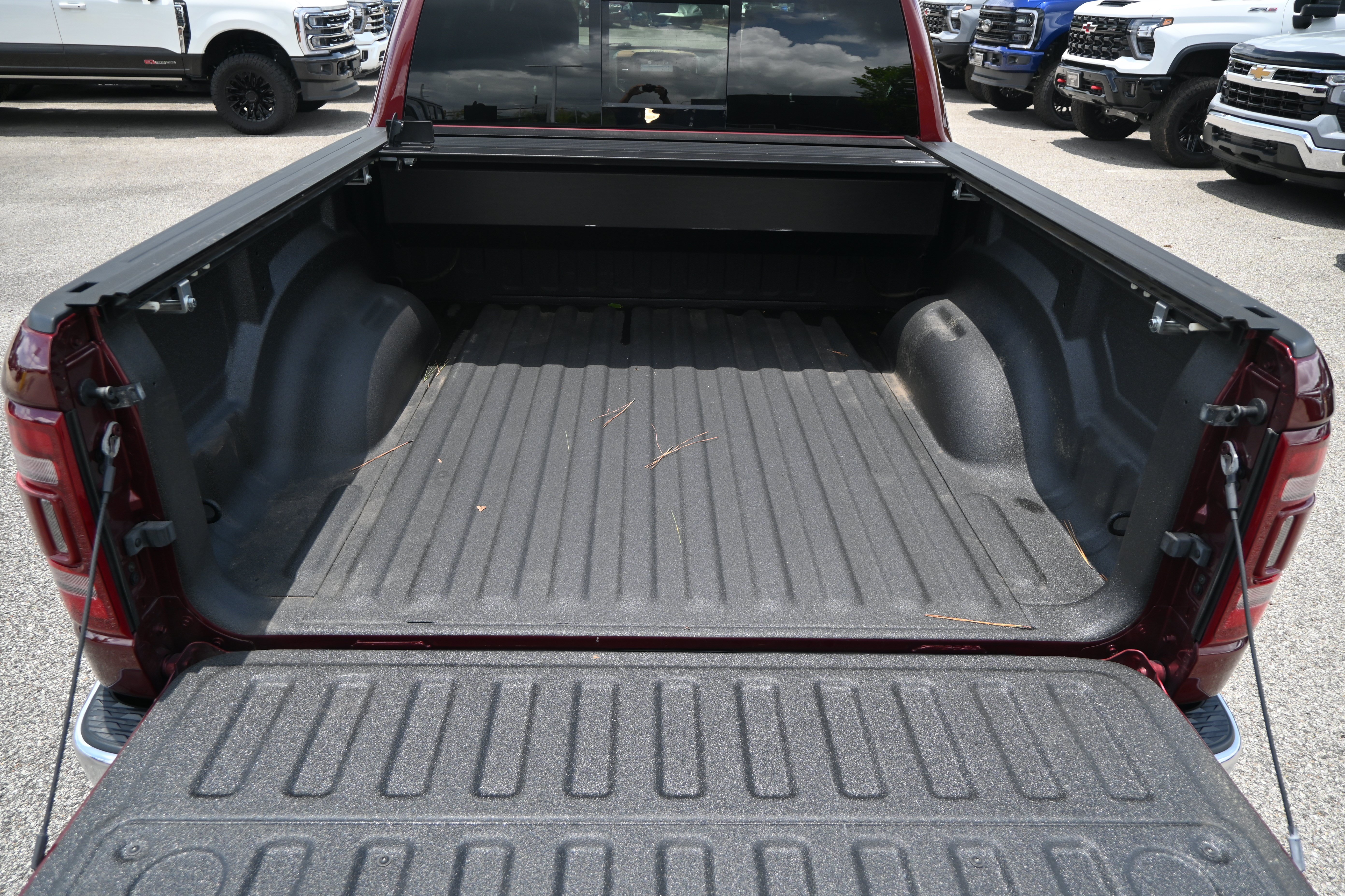 Used 2023 RAM 1500 Limited AWD/4WD image 34