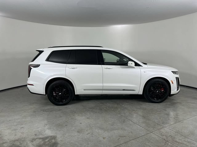 Certified 2025 Cadillac XT6 Sport w/ Technology Package AWD/4WD image 9