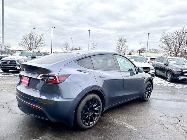 Used 2023 Tesla Model Y Long Range image 8
