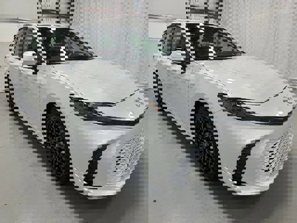 Used 2025 Toyota Camry XSE