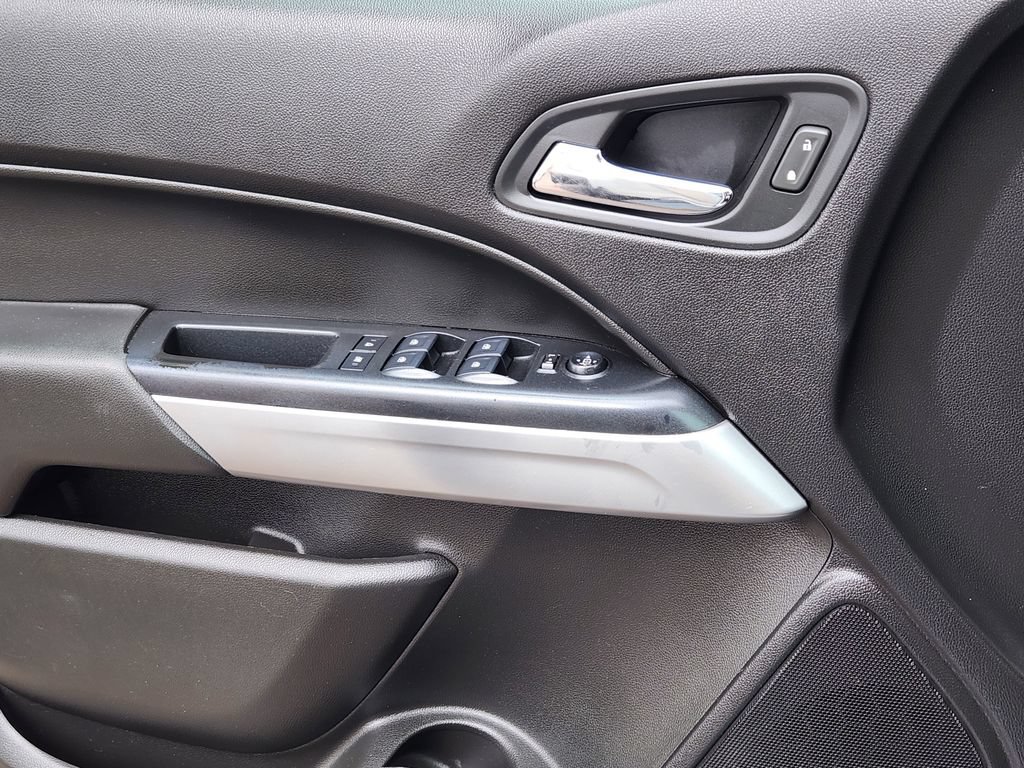 Used 2018 Chevrolet Colorado ZR2 AWD/4WD image 14