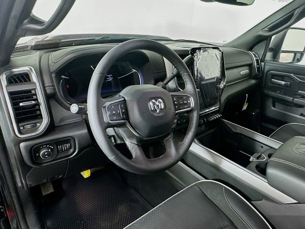 Used 2025 RAM 3500 Laramie w/ Sport Appearance Package image 31