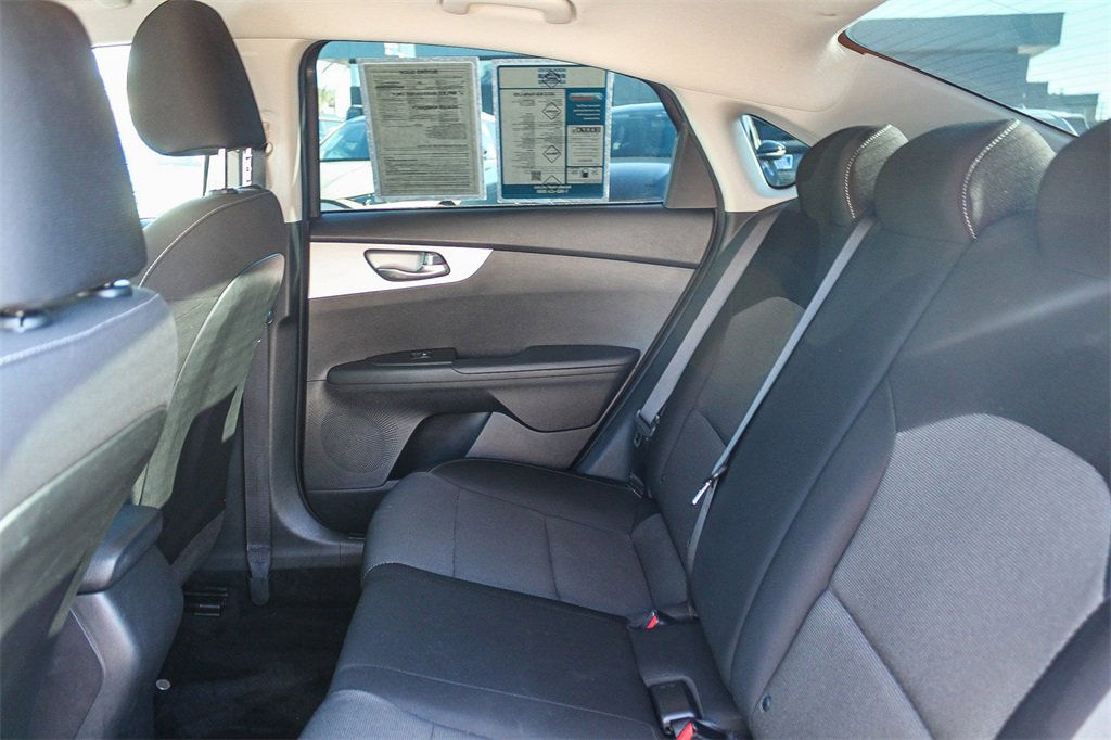 Used 2022 Kia Forte LXS w/ LXS Technology Package image 23