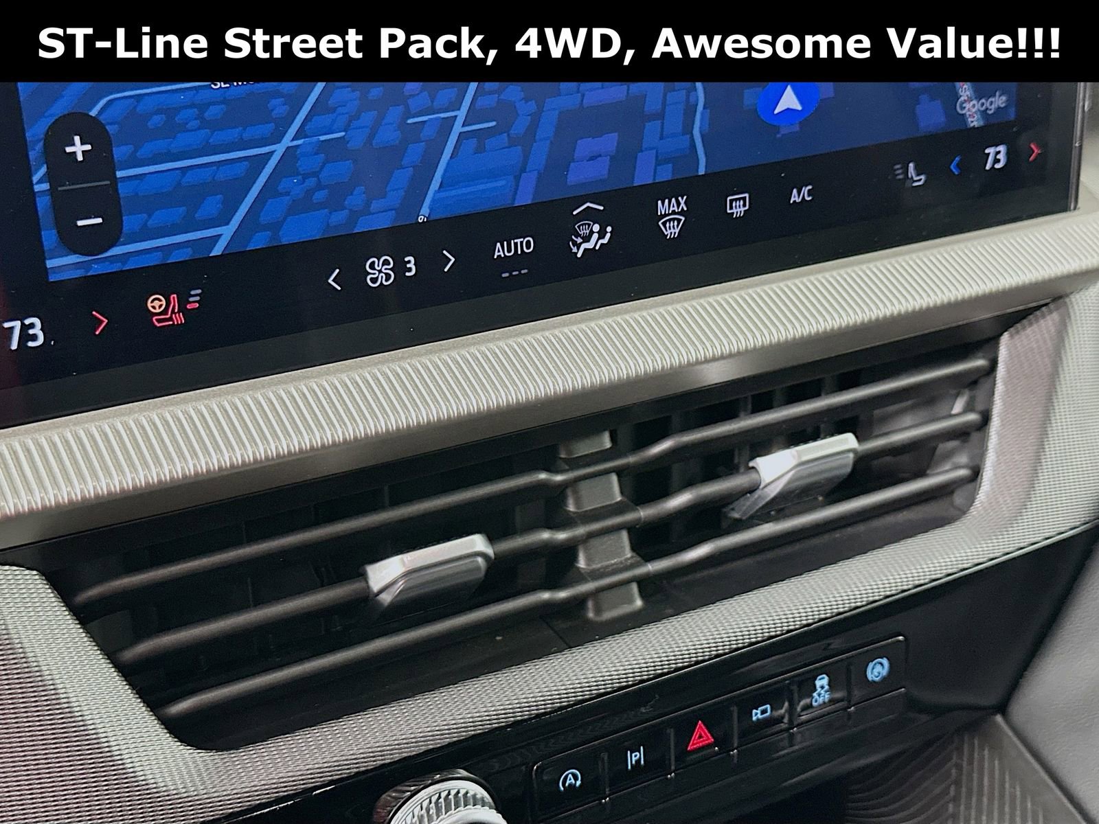 Used 2025 Ford Explorer ST-Line w/ ST-Line Street Pack image 17