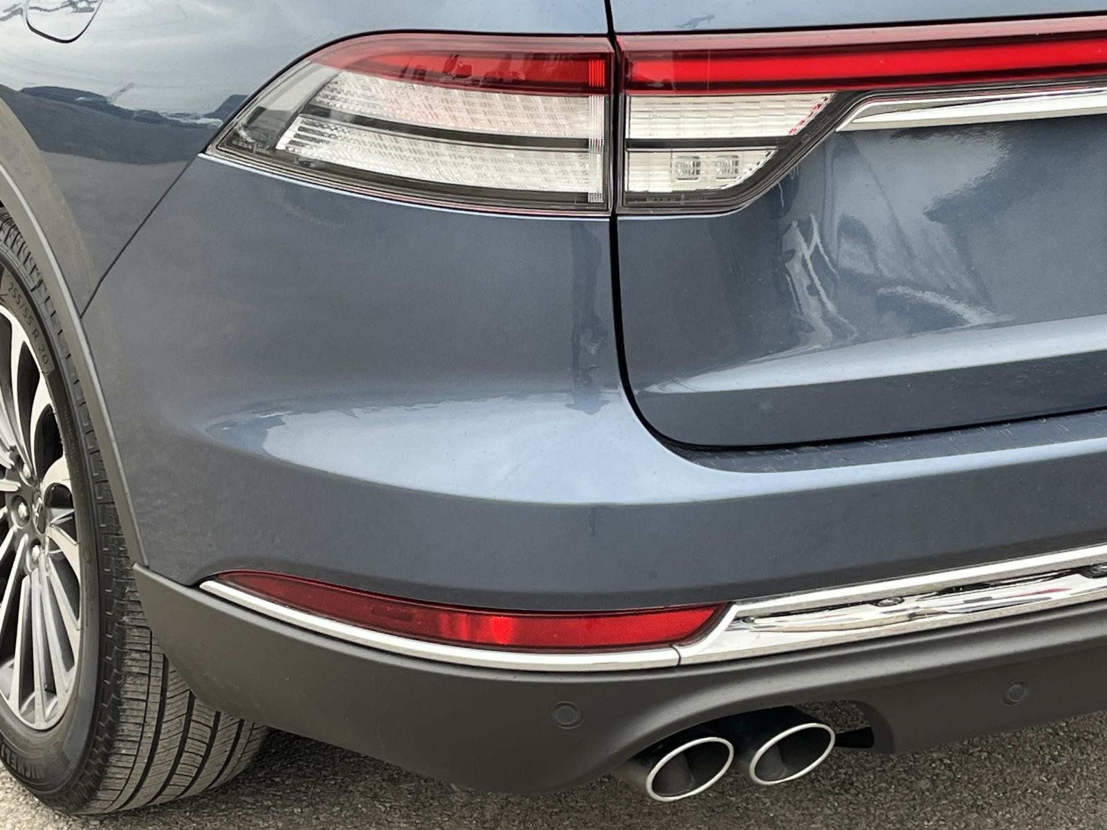 Used 2020 Lincoln Aviator Reserve w/ Elements Package Plus image 9