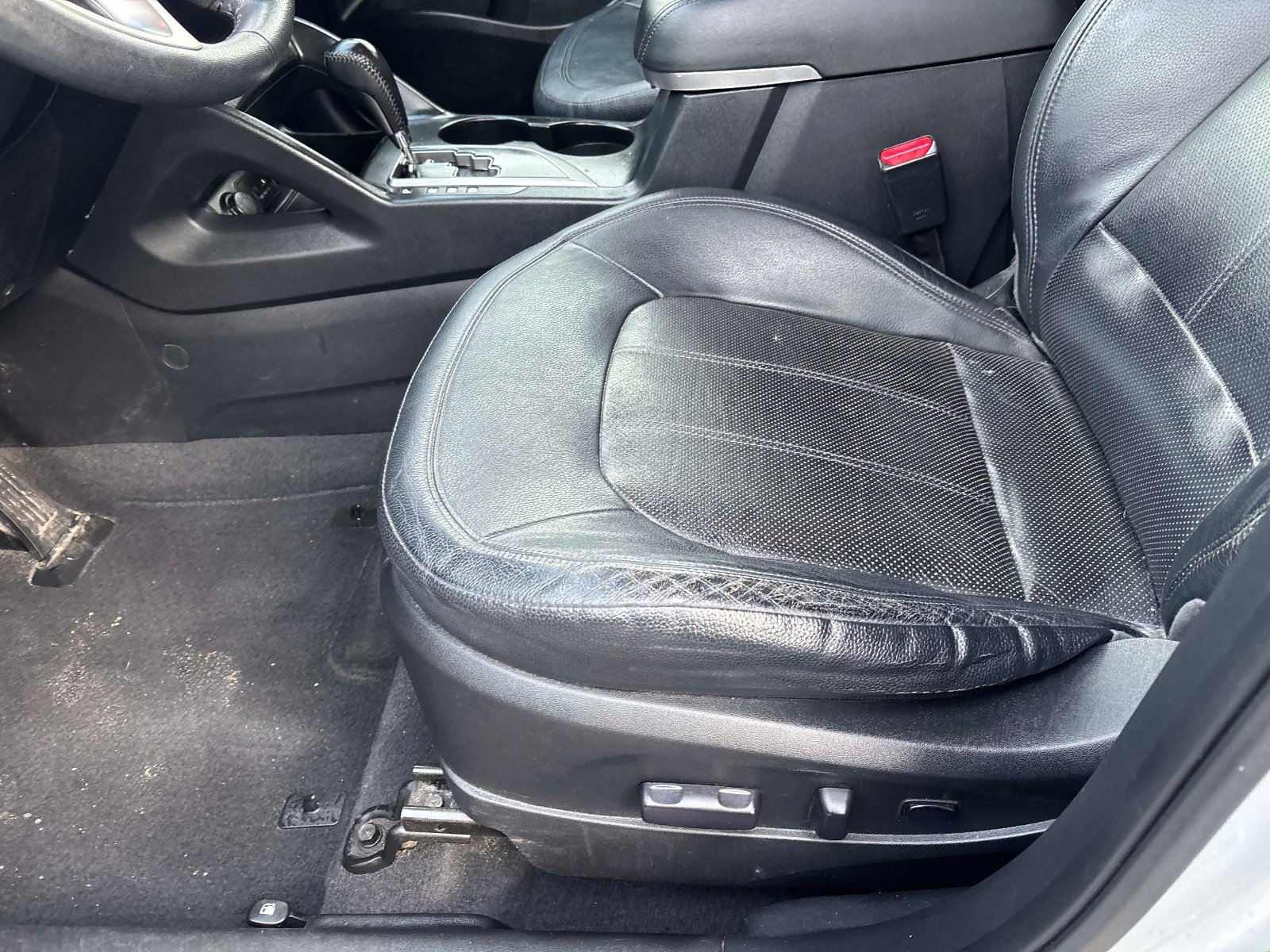 Used 2013 Hyundai Tucson Limited w/ Premium Pkg image 20