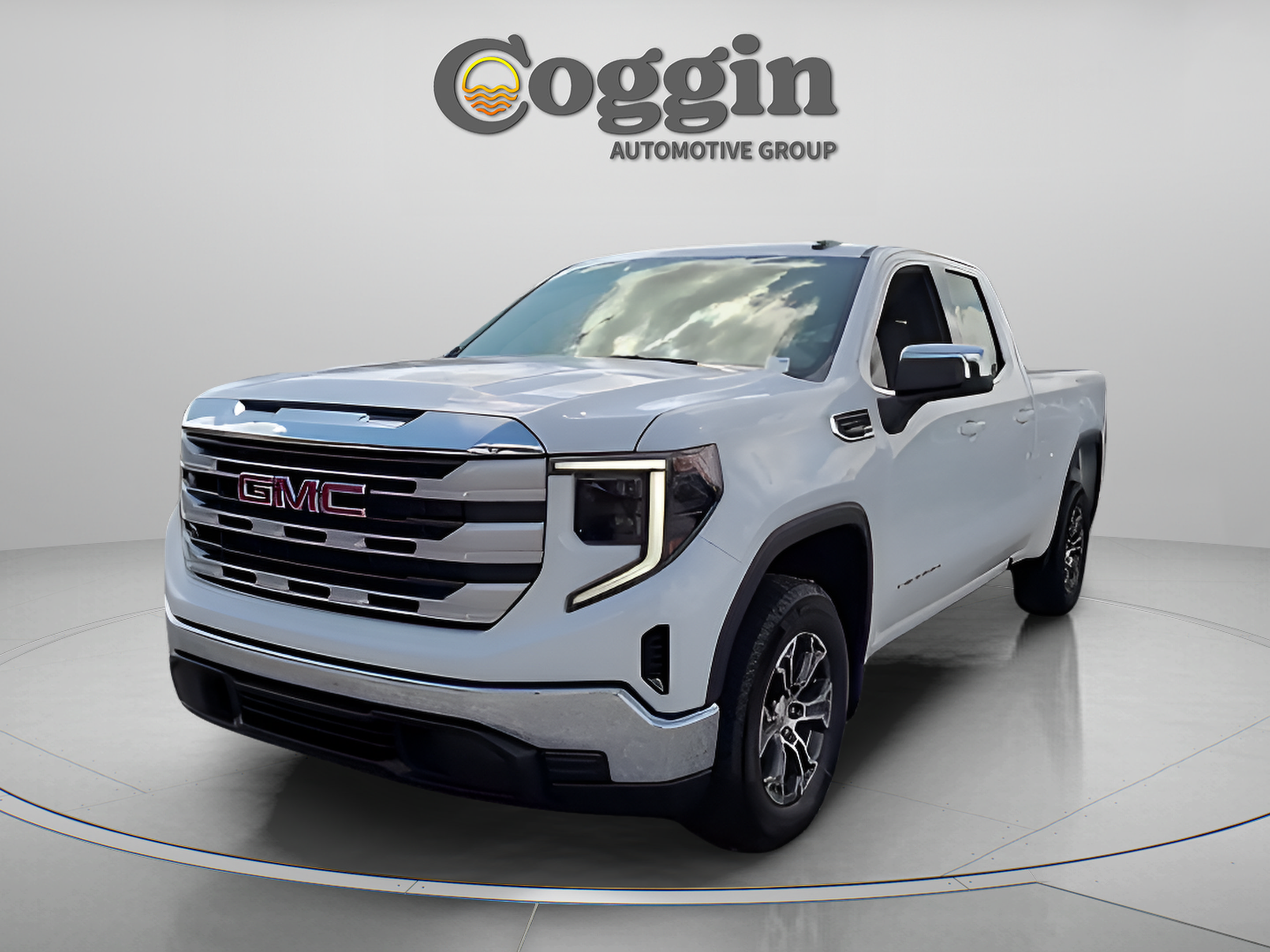 Certified 2026 GMC Sierra 1500 SLE w/ Max Trailering Package