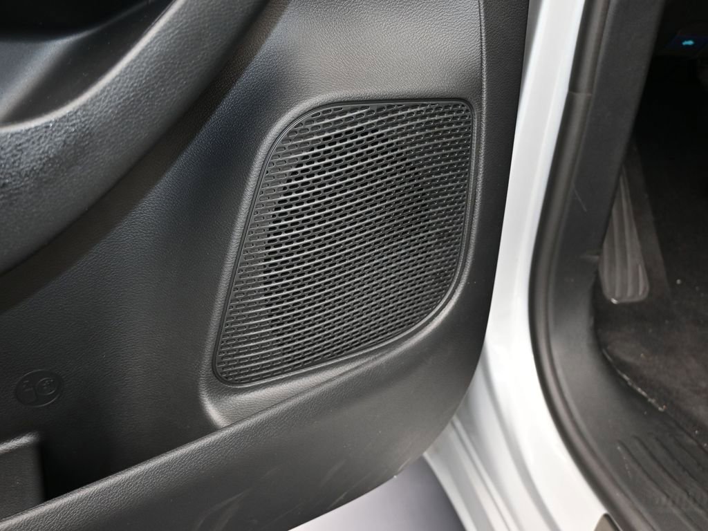 New 2026 Chrysler Voyager LX image 13