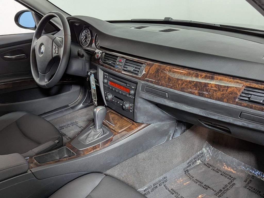 Used 2006 BMW 325i Sedan image 29